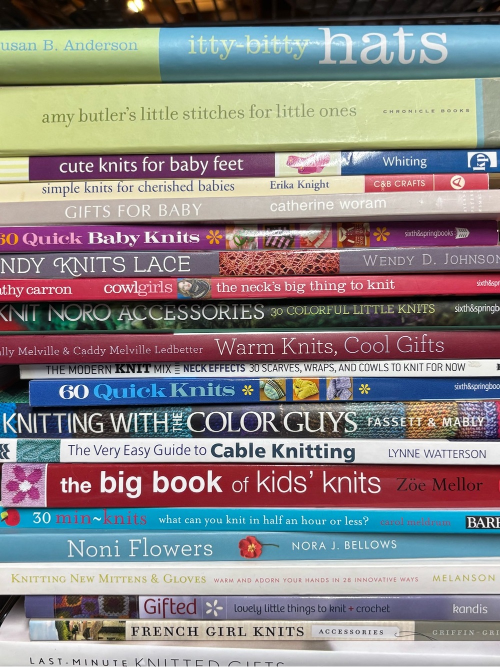 NWT CRAFT BOOK CHOOSE 3 TITTLES FOR 1 PRICE